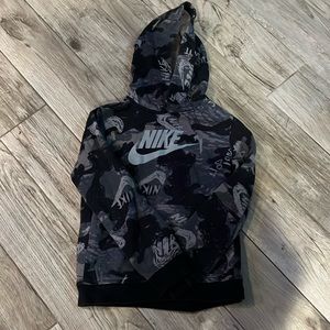 EUC Nike hoodie, sz M
